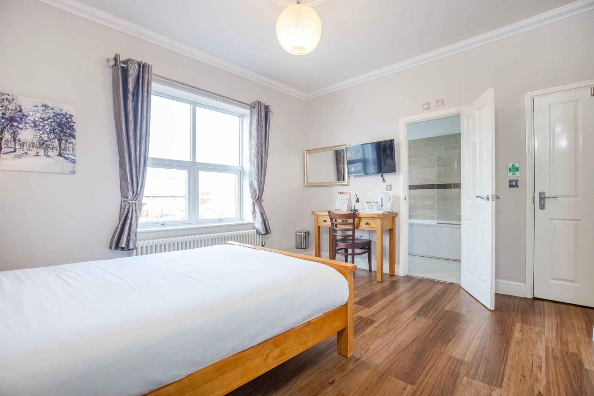Marlborough Hotel Norwich Room photo